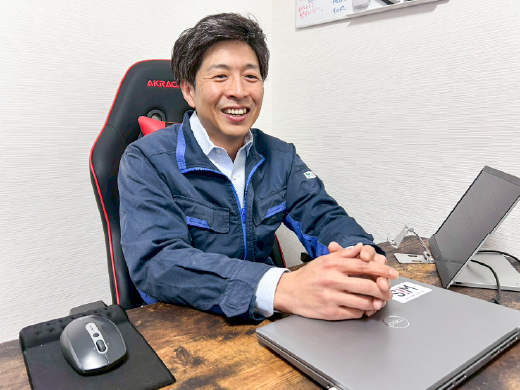 益田 康弘の写真